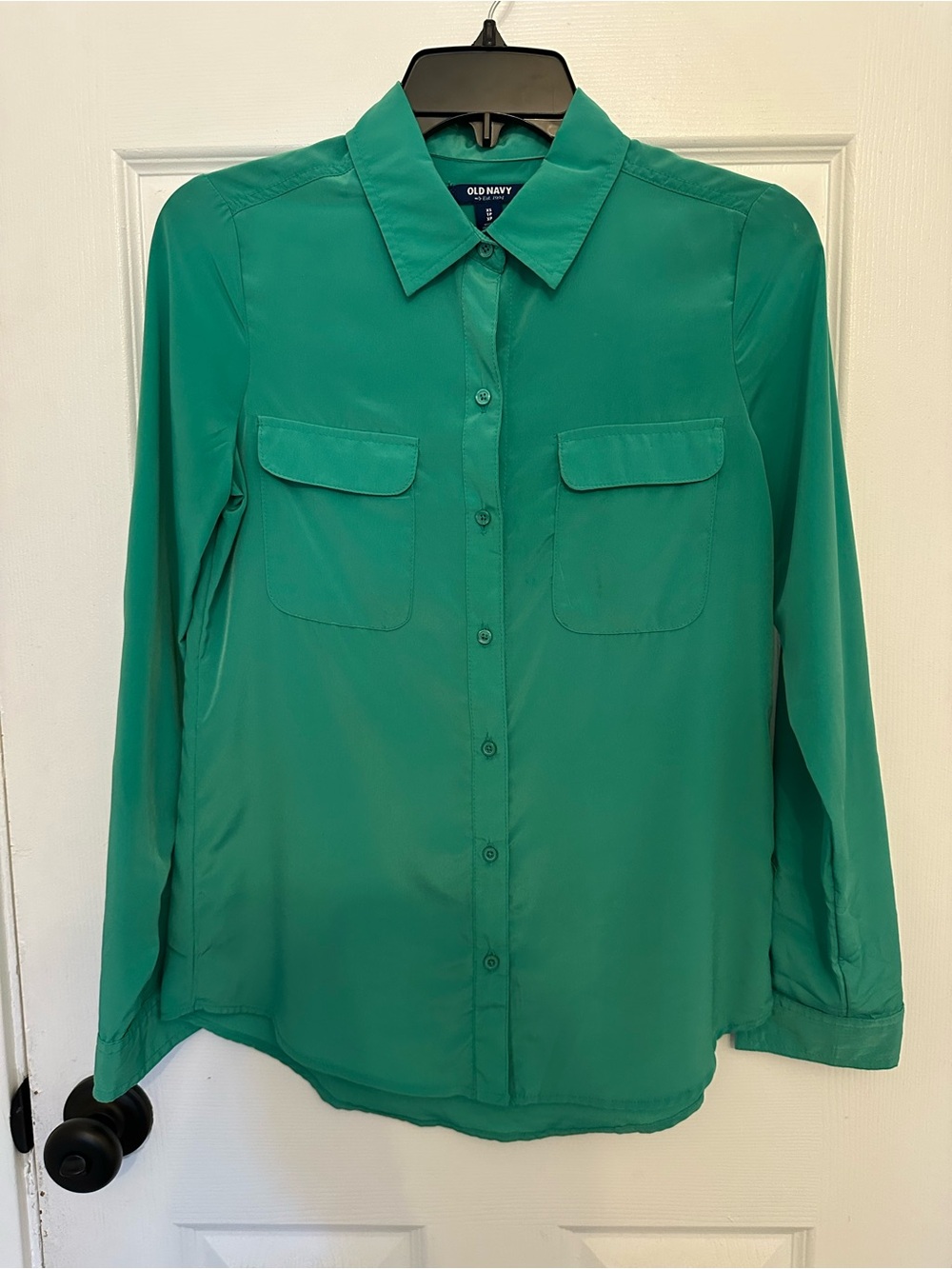 🥳$5🥳 Old Navy Women's Kelly Green Button-Down Shirt